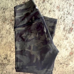 Lulu Camo leggings. Very lightly worn.